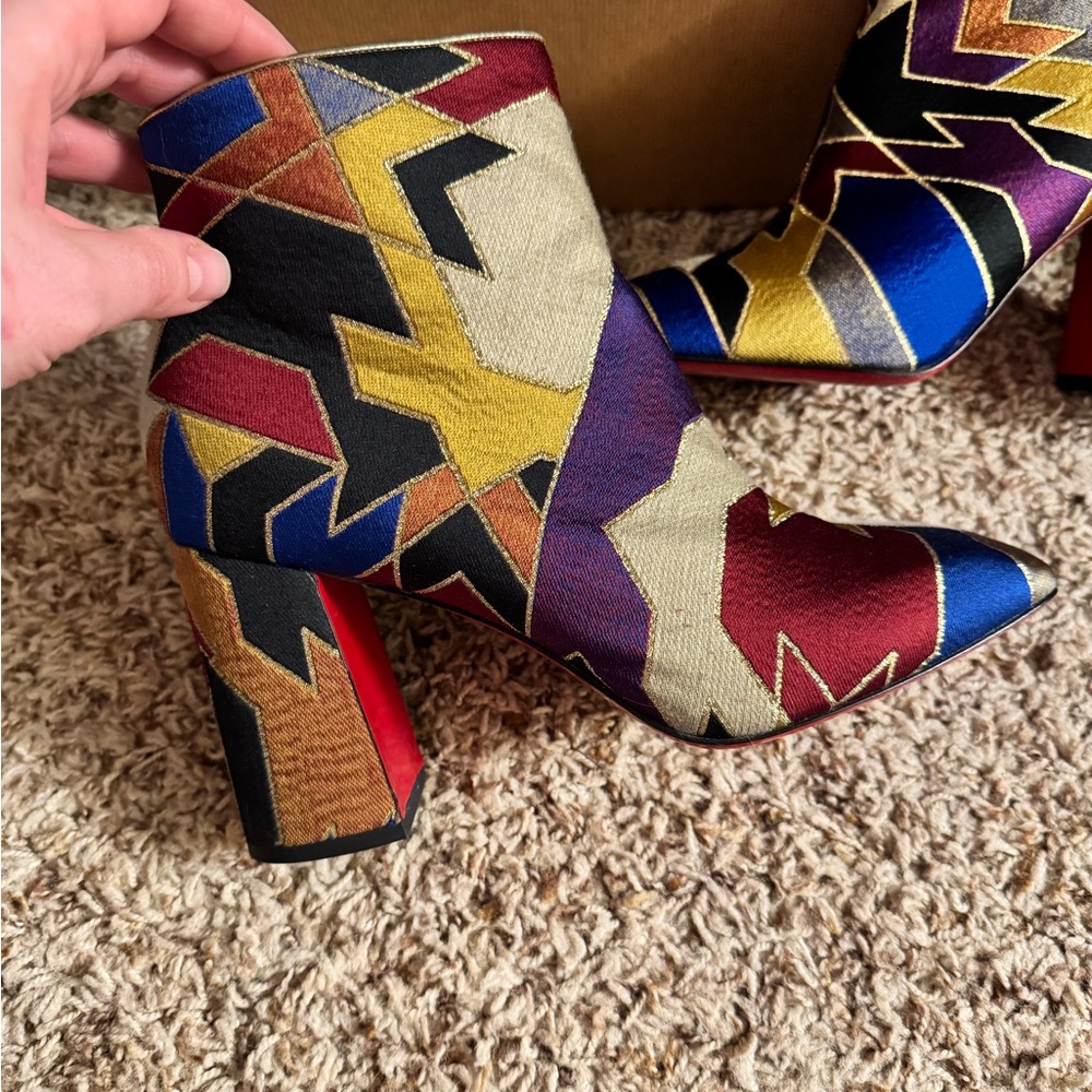 Christian Louboutin Hilconico 85 Tissu Geometrique/Nap Silk 42 - Picture 4 of 10
